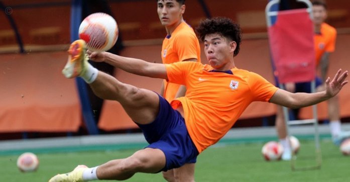 泰山队外教与本土教练矛盾激化冬训彻底失败