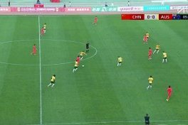 澳大利亚U17上半场2：0领先尼日利亚U17了