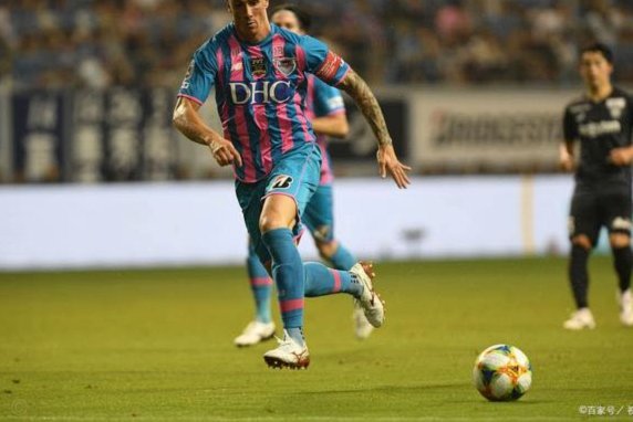 川崎中场双核为何难觅相似身影